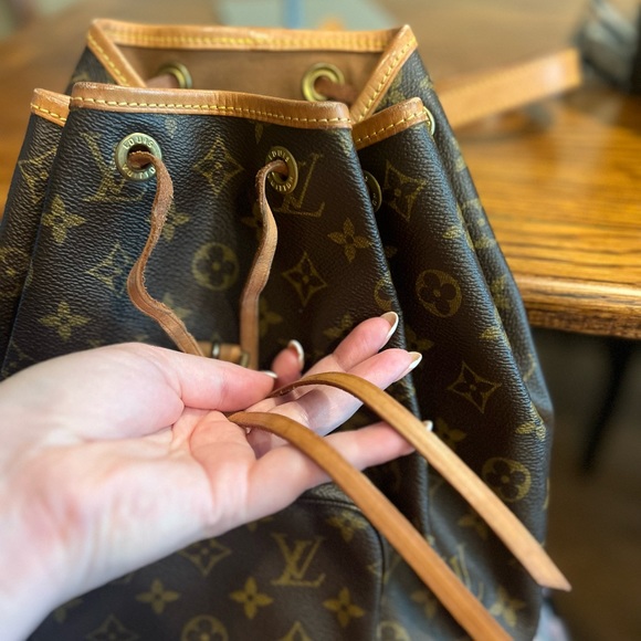 Louis Vuitton MM backpack - Picture 10 of 13